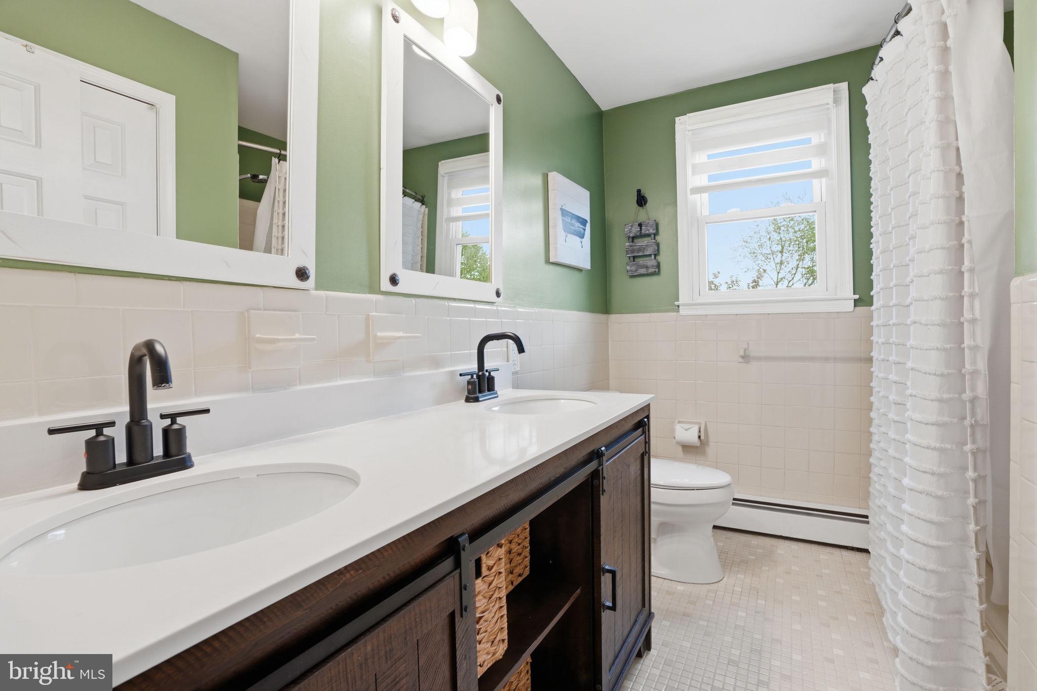 WINDMILL VIL WEST - Residential