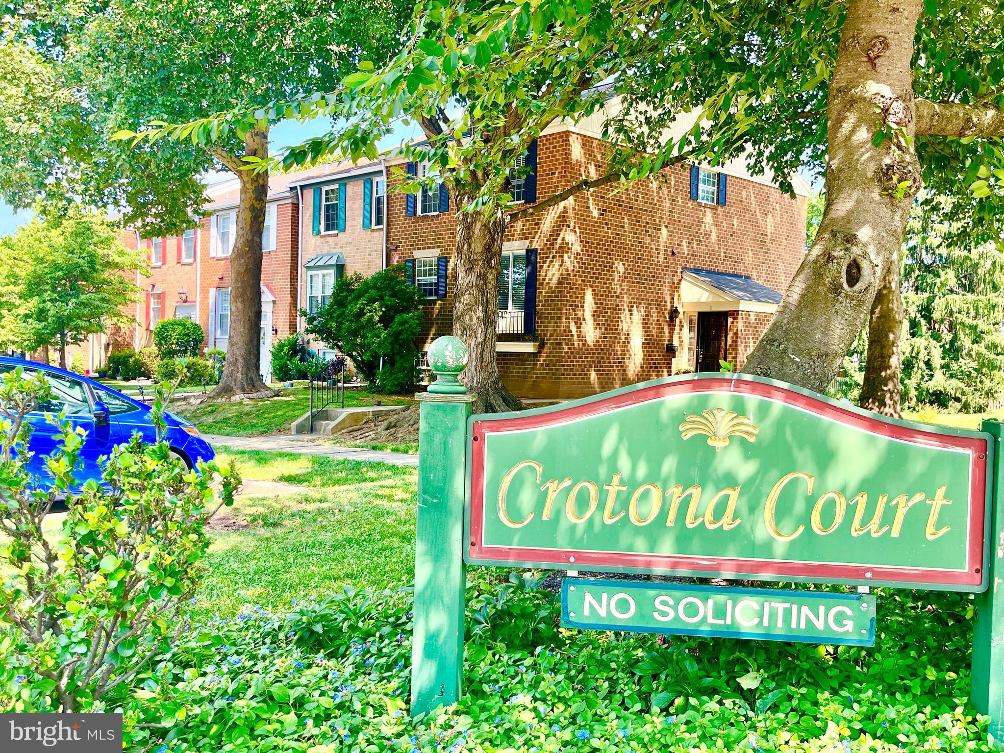 1 CROTONA COURT