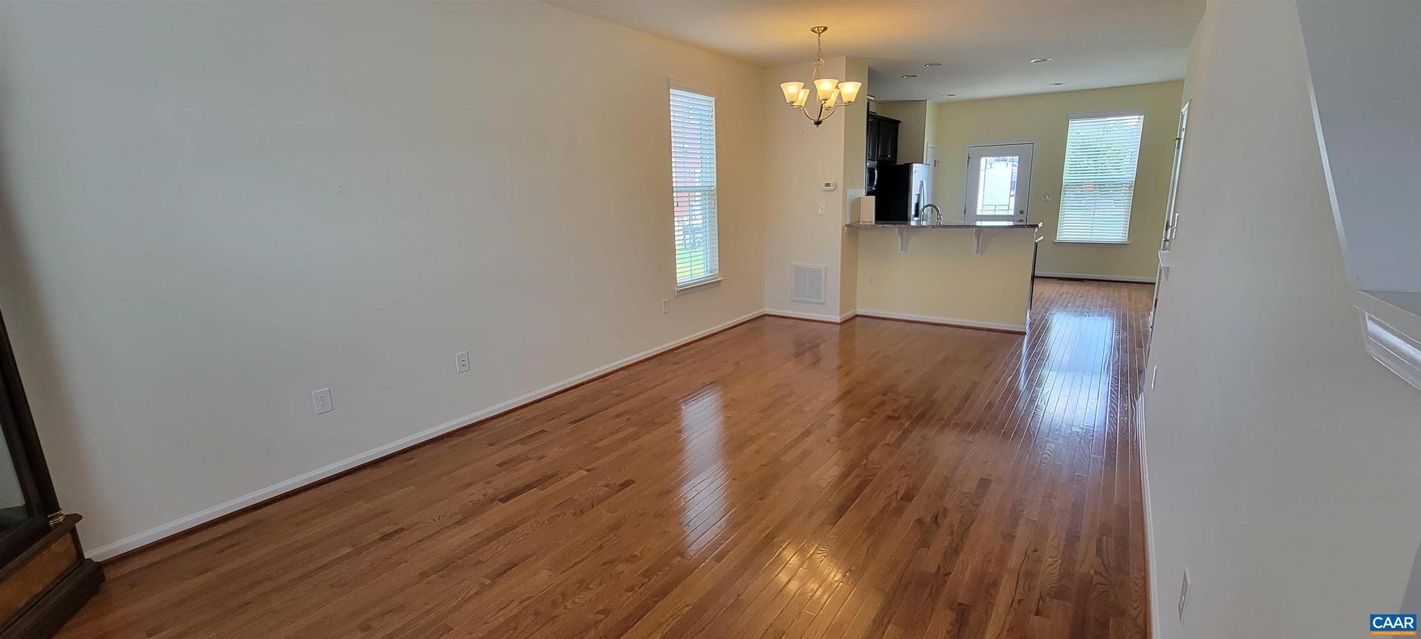 WICKHAM POND - Residential Lease