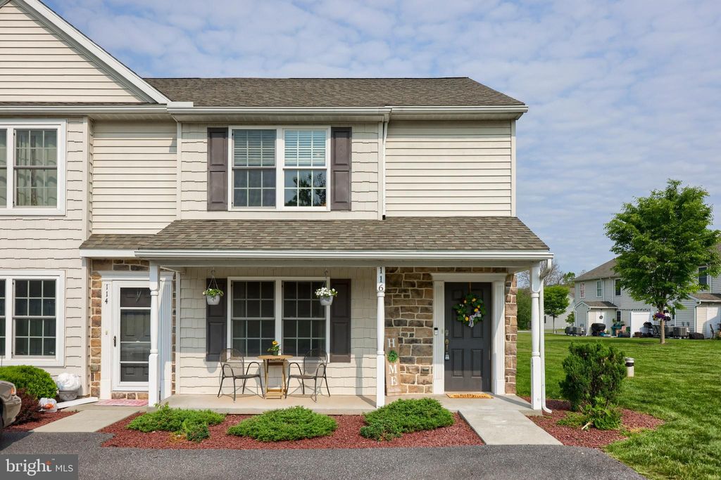 Photo of 116 REDSTONE DR, DENVER, PA 17517 (MLS # PALA2035334)