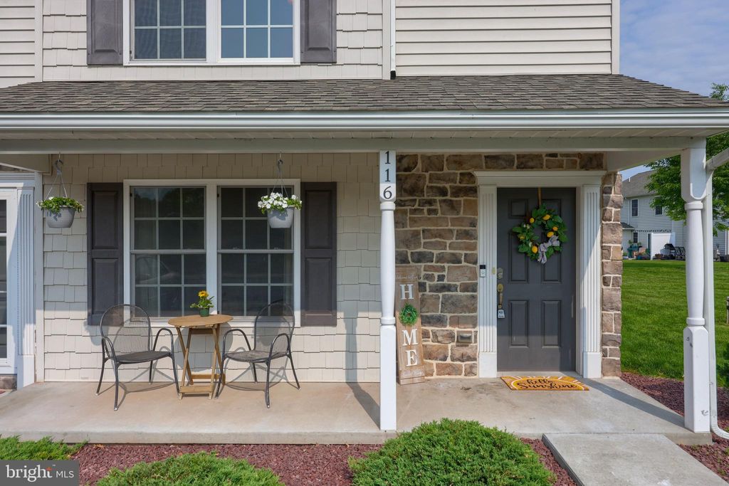 Photo of 116 REDSTONE DR, DENVER, PA 17517 (MLS # PALA2035334)