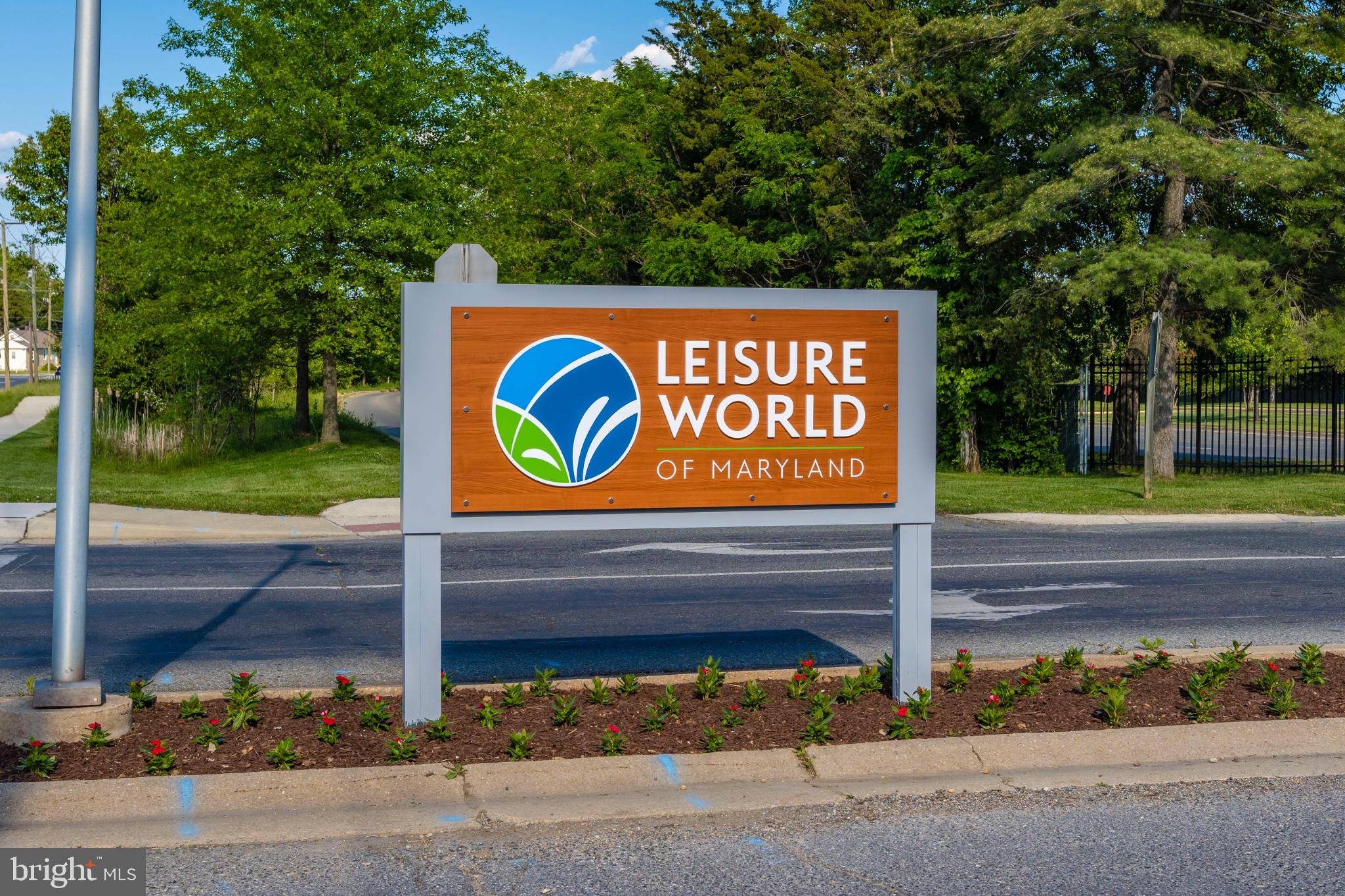 LEISURE WORLD - Residential