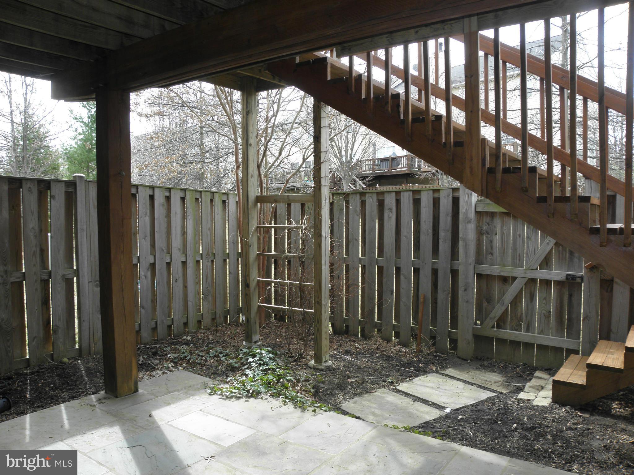 KINGSTOWNE - Residential Lease