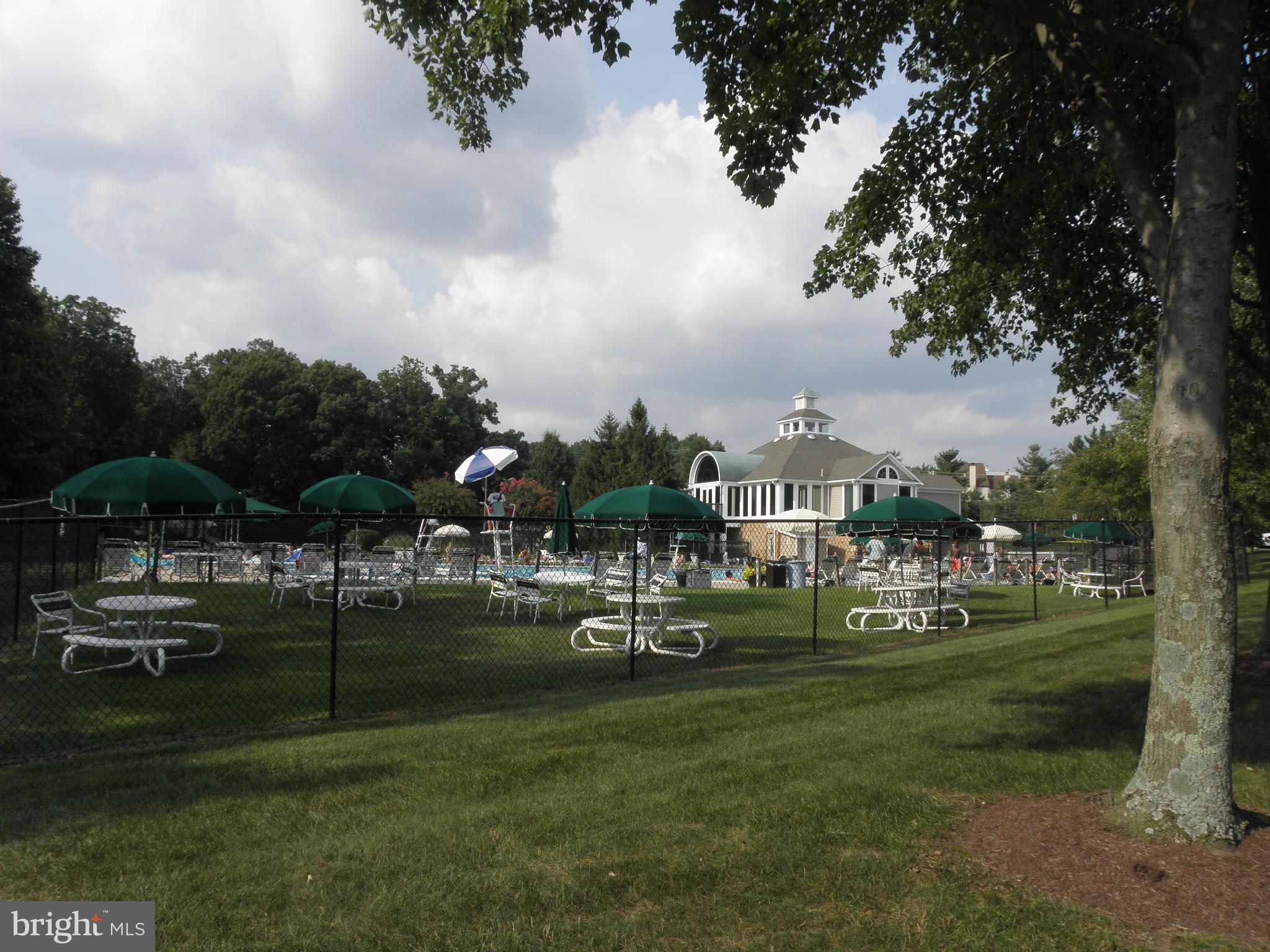 KINGSTOWNE - Residential Lease