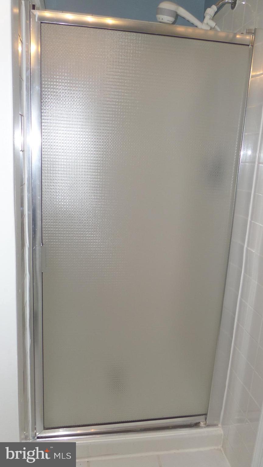 KINGSTOWNE - Residential Lease