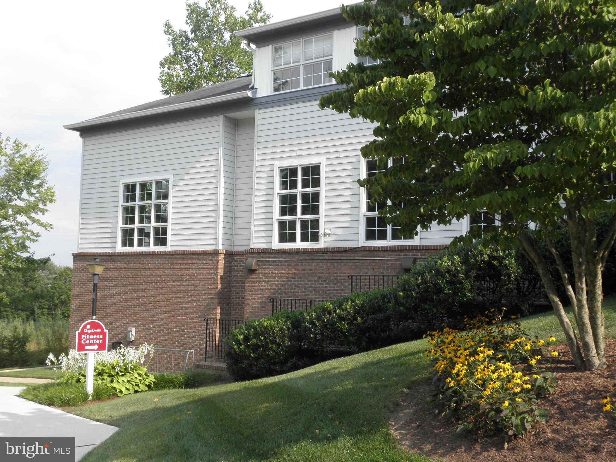 KINGSTOWNE - Residential Lease