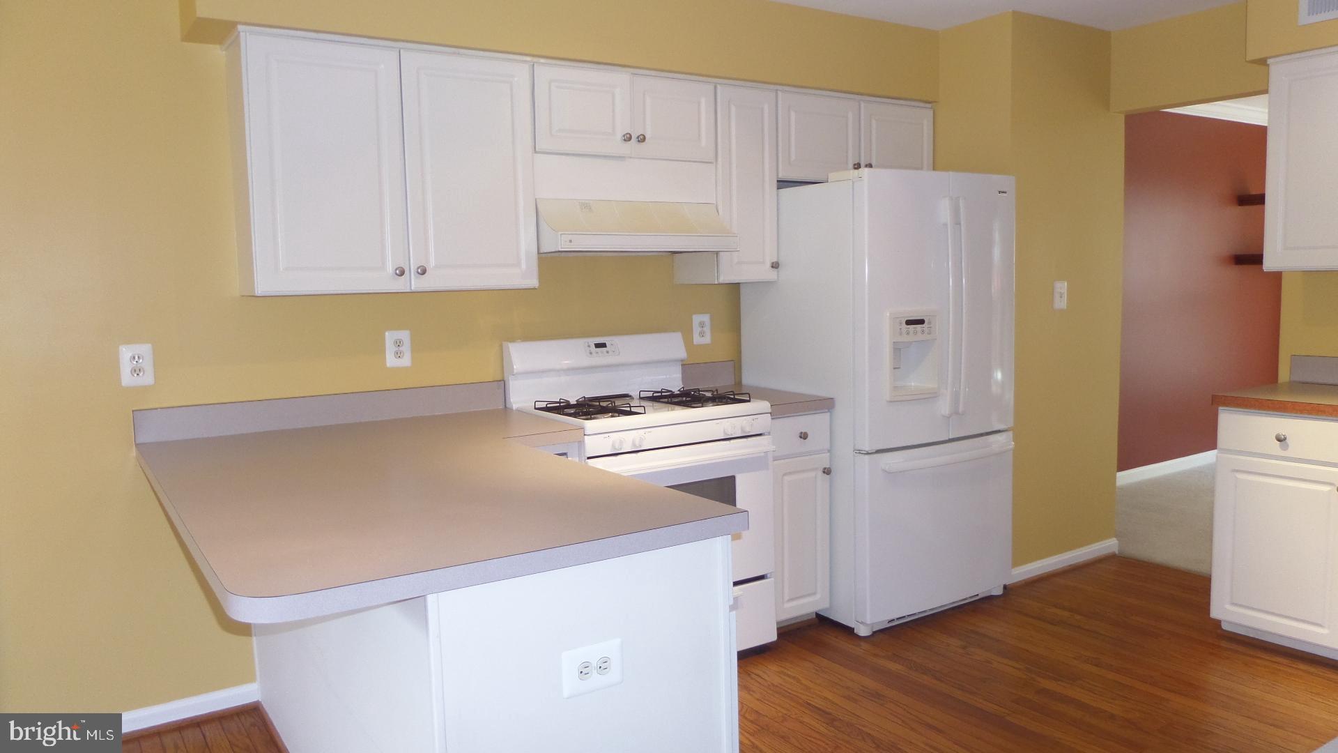 KINGSTOWNE - Residential Lease