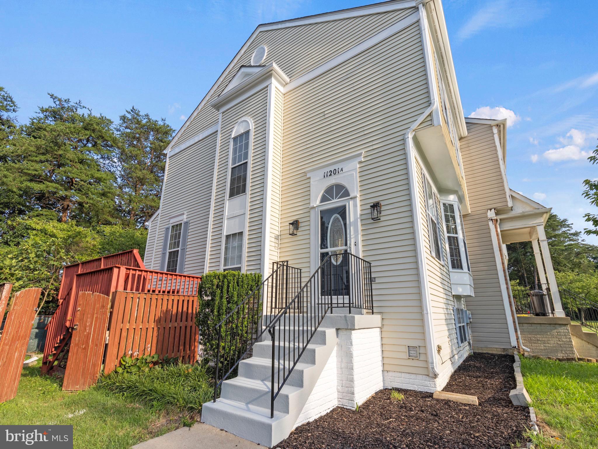 11201 BARNSWALLOW PLACE A