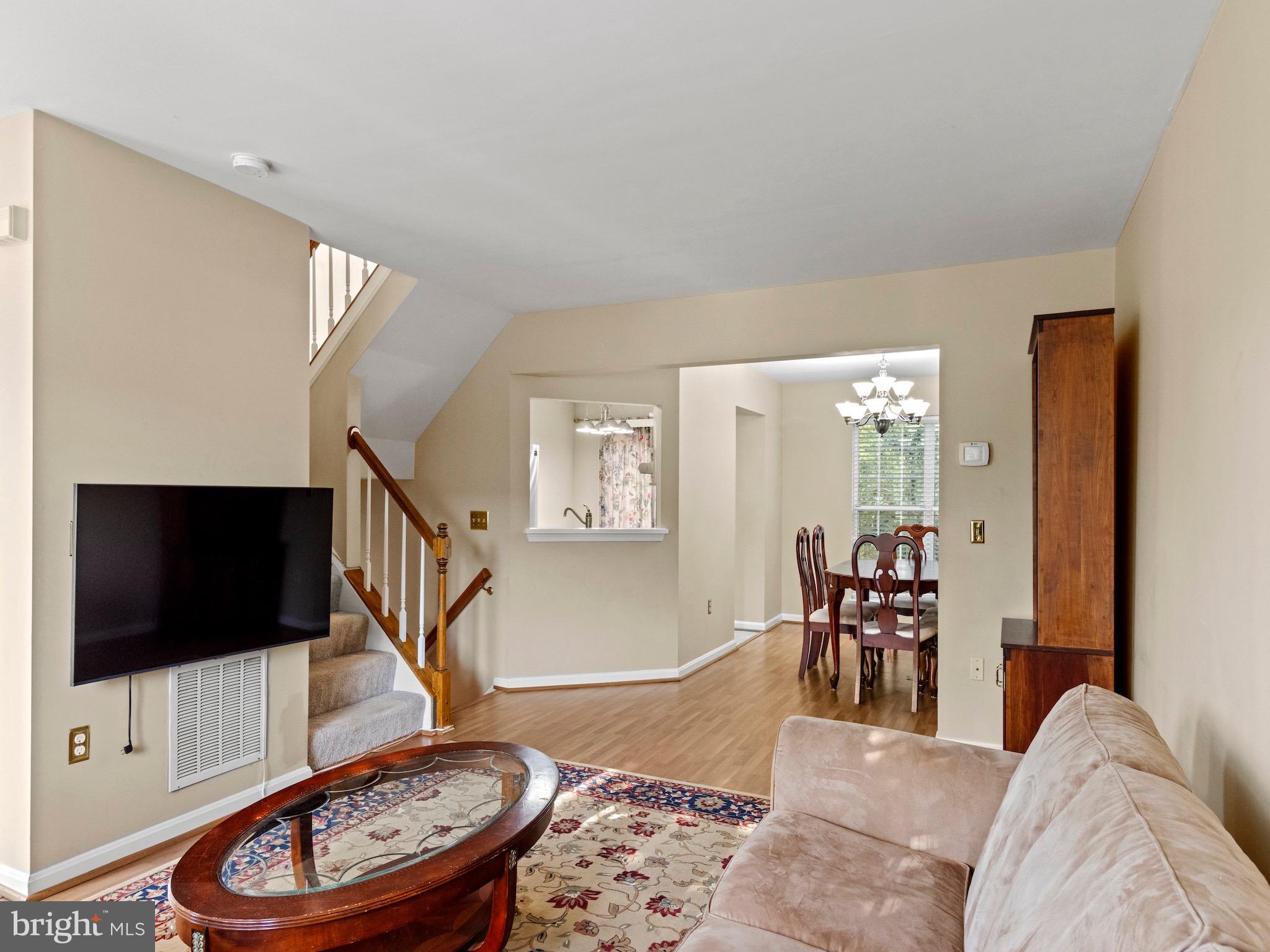11201 BARNSWALLOW PLACE A