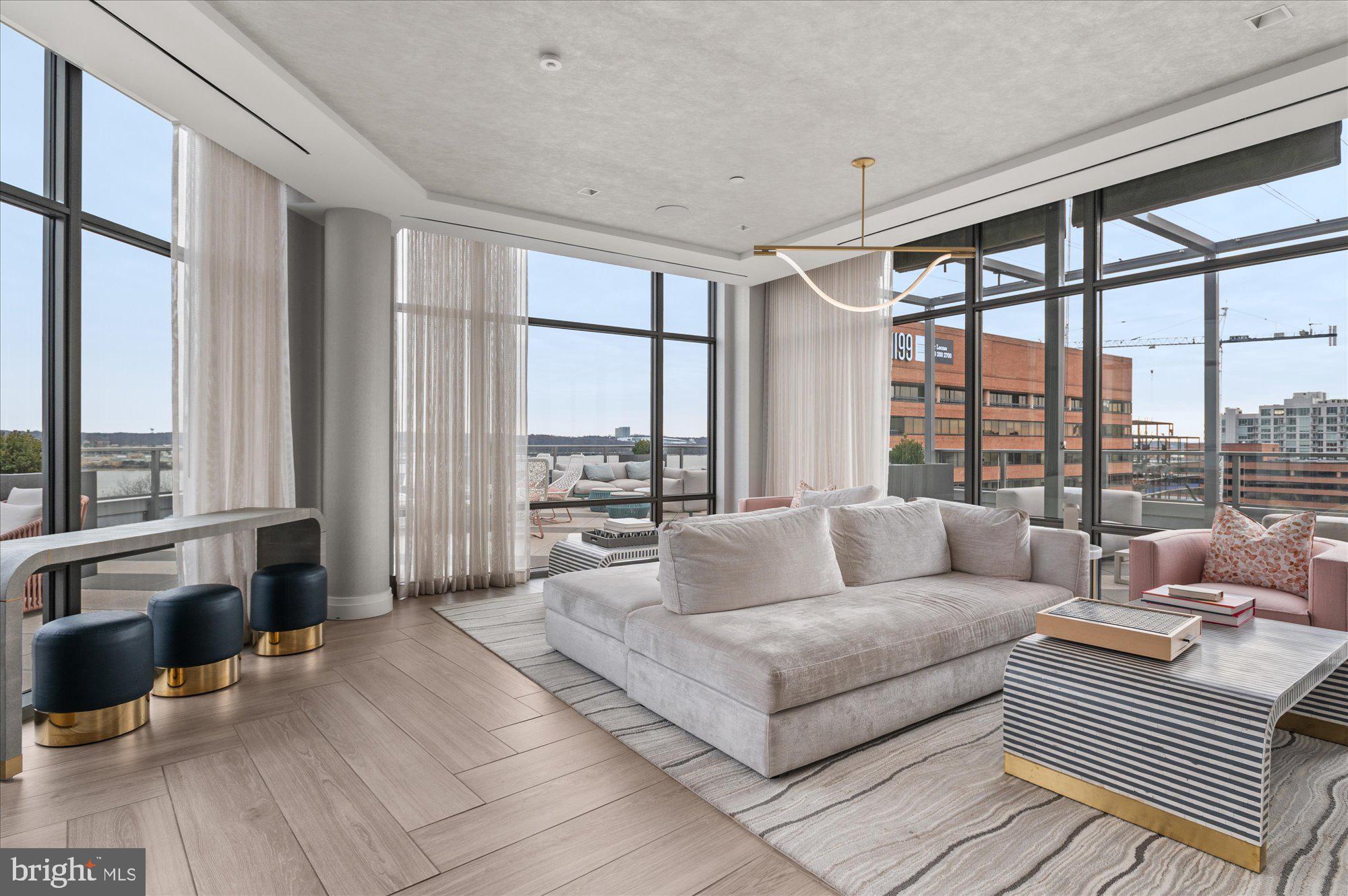 ALEXANDRIA - Residential