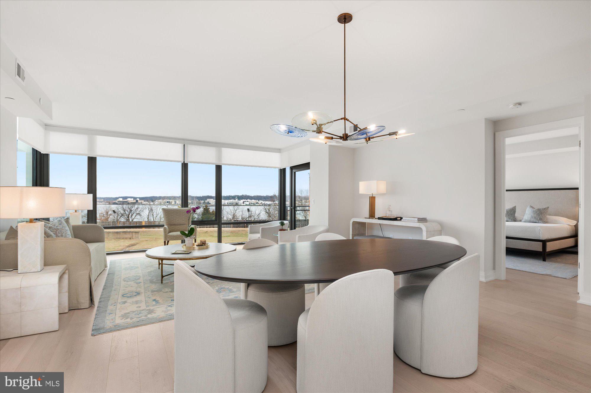 ALEXANDRIA - Residential