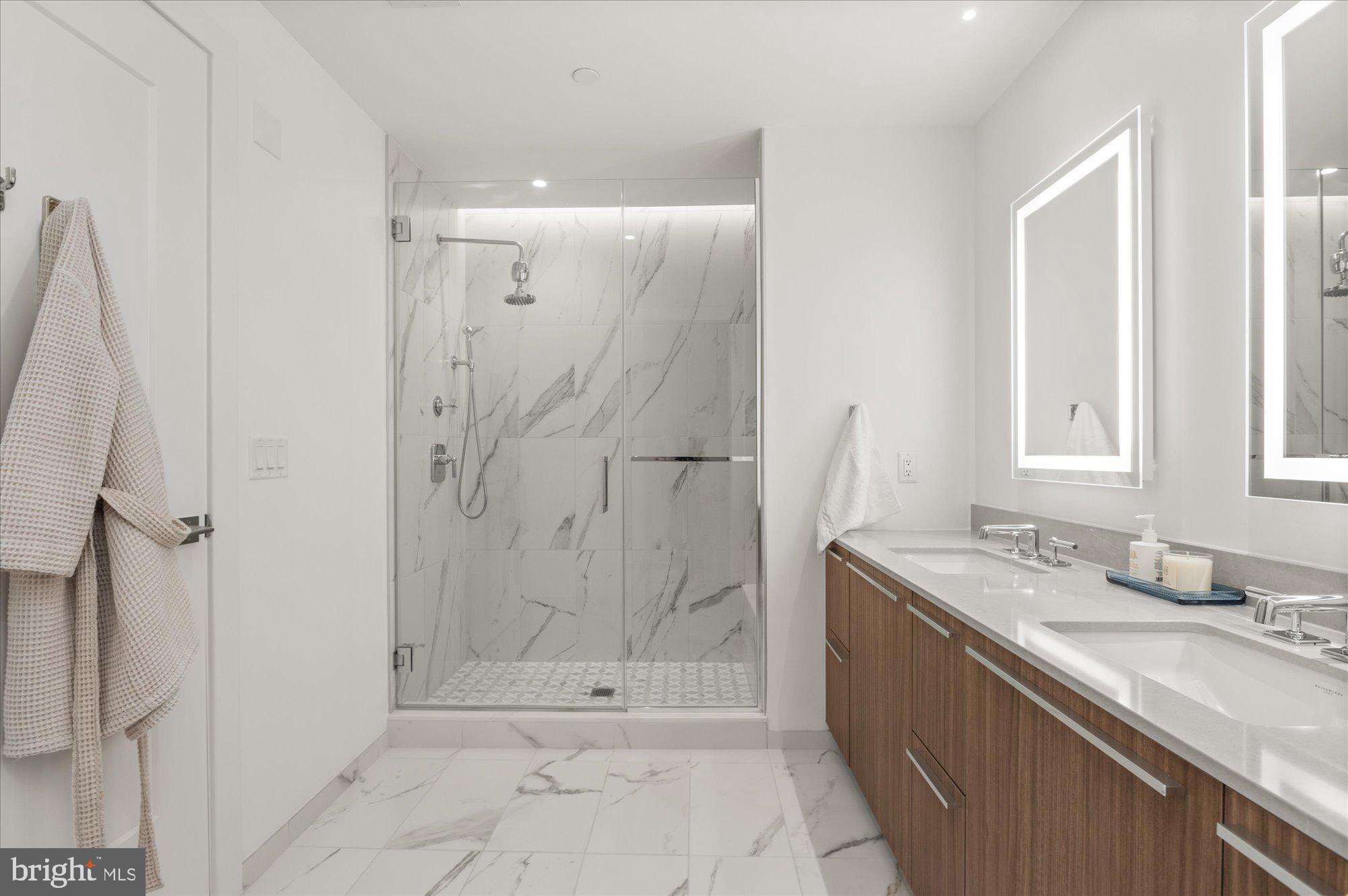 ALEXANDRIA - Residential