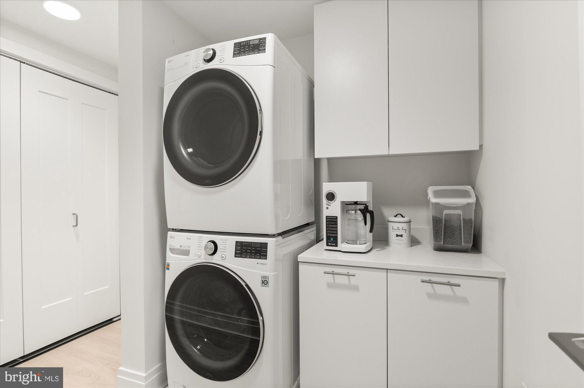 ALEXANDRIA - Residential