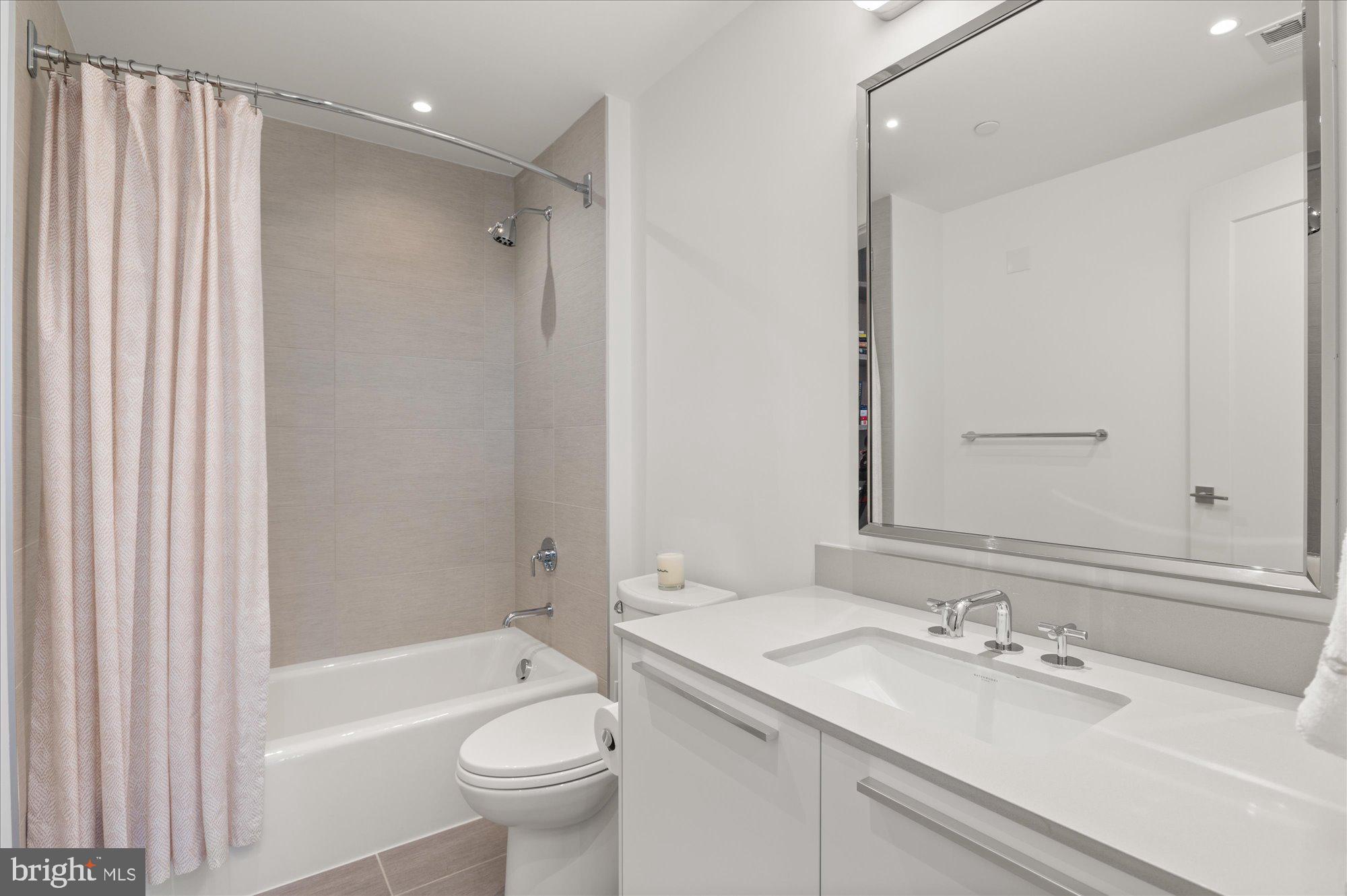 ALEXANDRIA - Residential