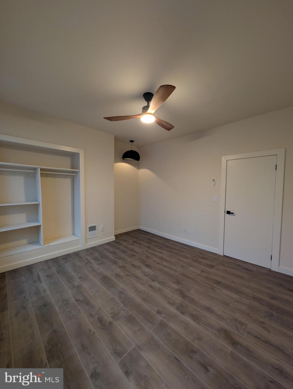 PHILADELPHIA - Residential