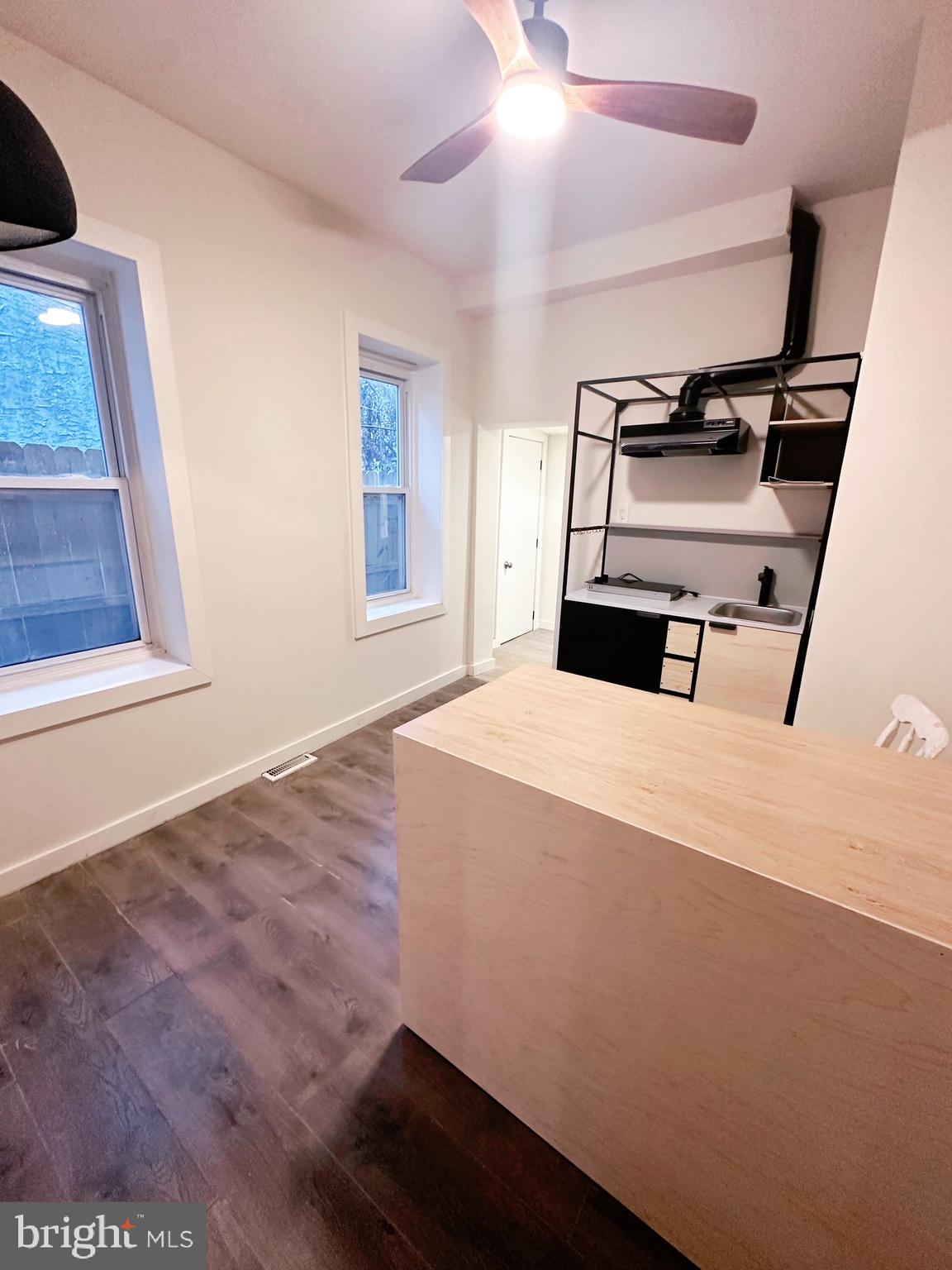 PHILADELPHIA - Residential