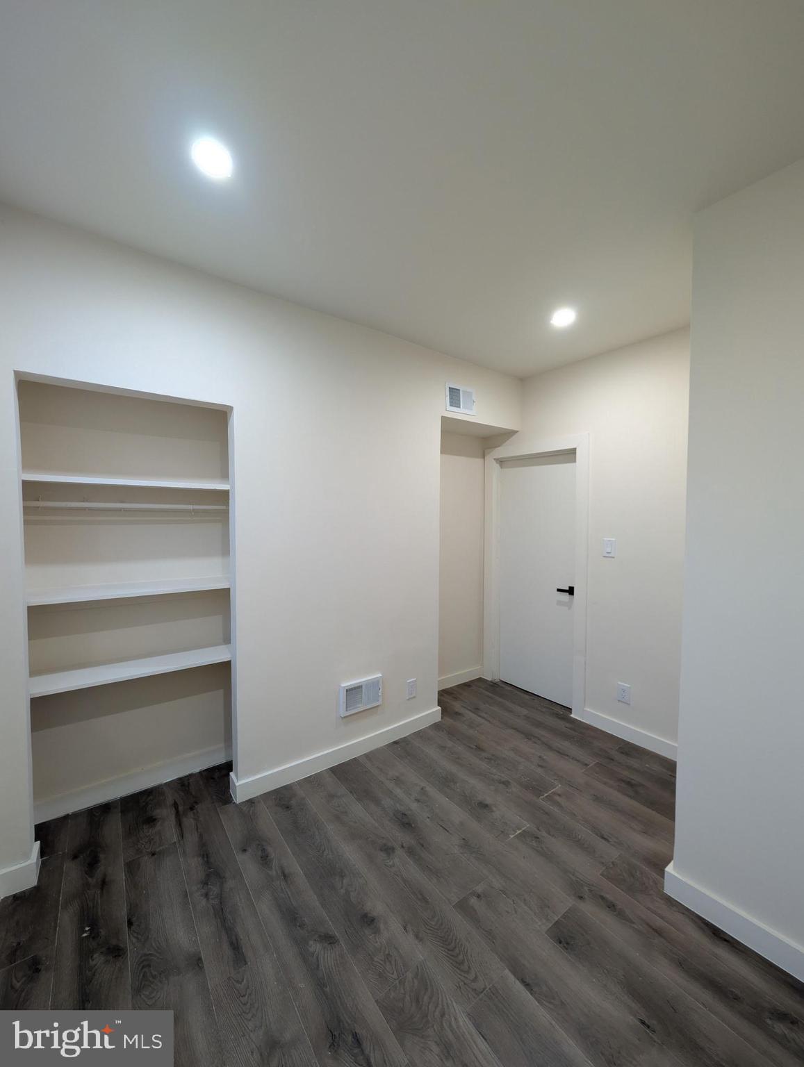 PHILADELPHIA - Residential