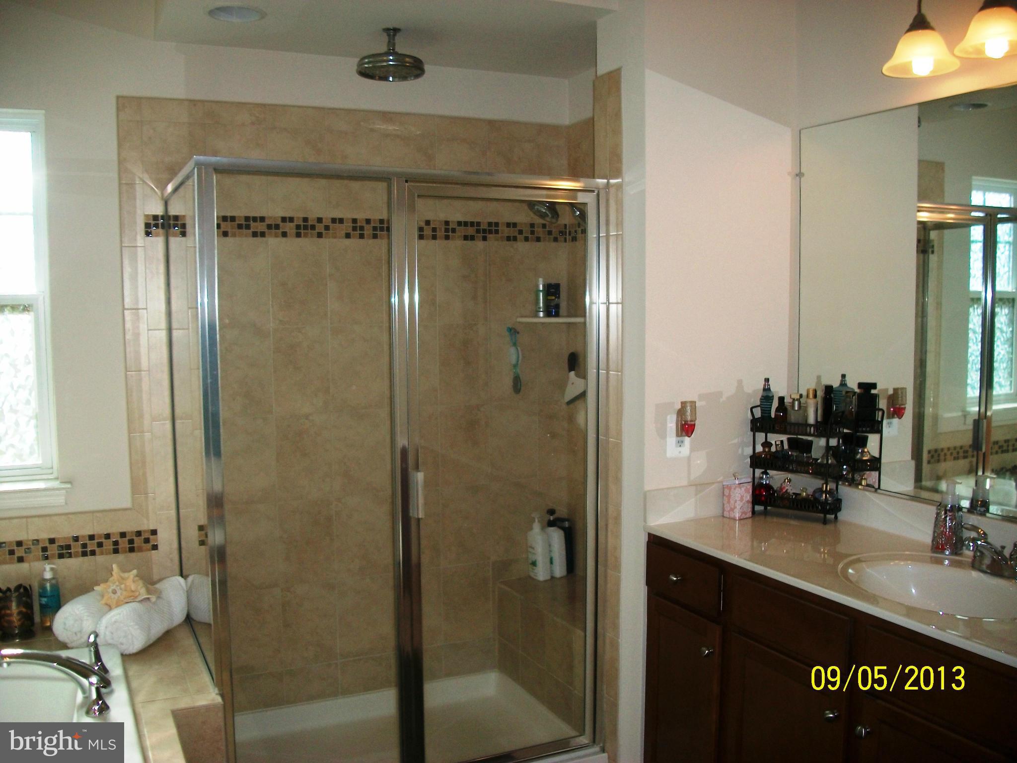 PRIMROSE PARK AT WILDEWOOD - Residential Lease