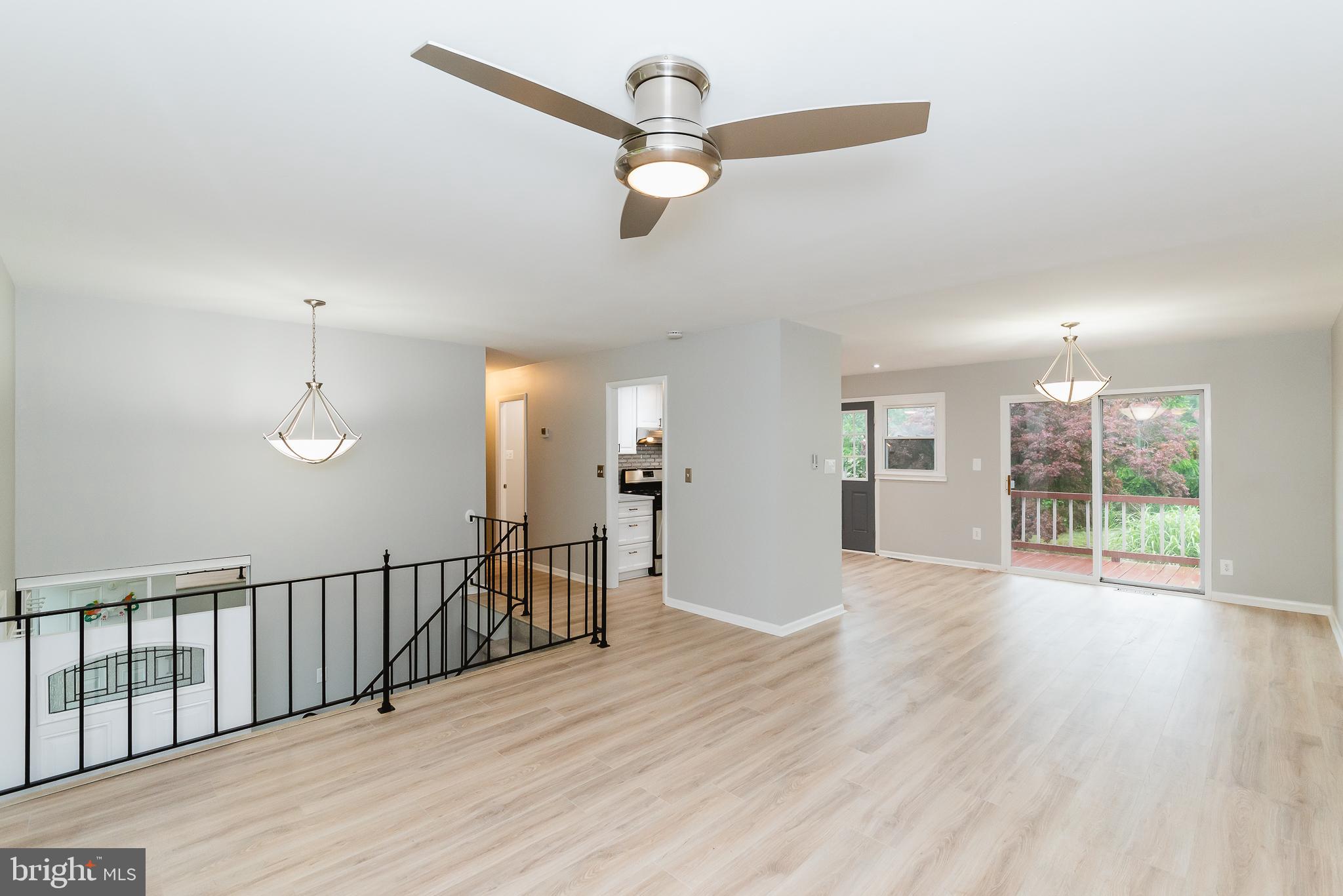 MUNSON HEIGHTS - Residential