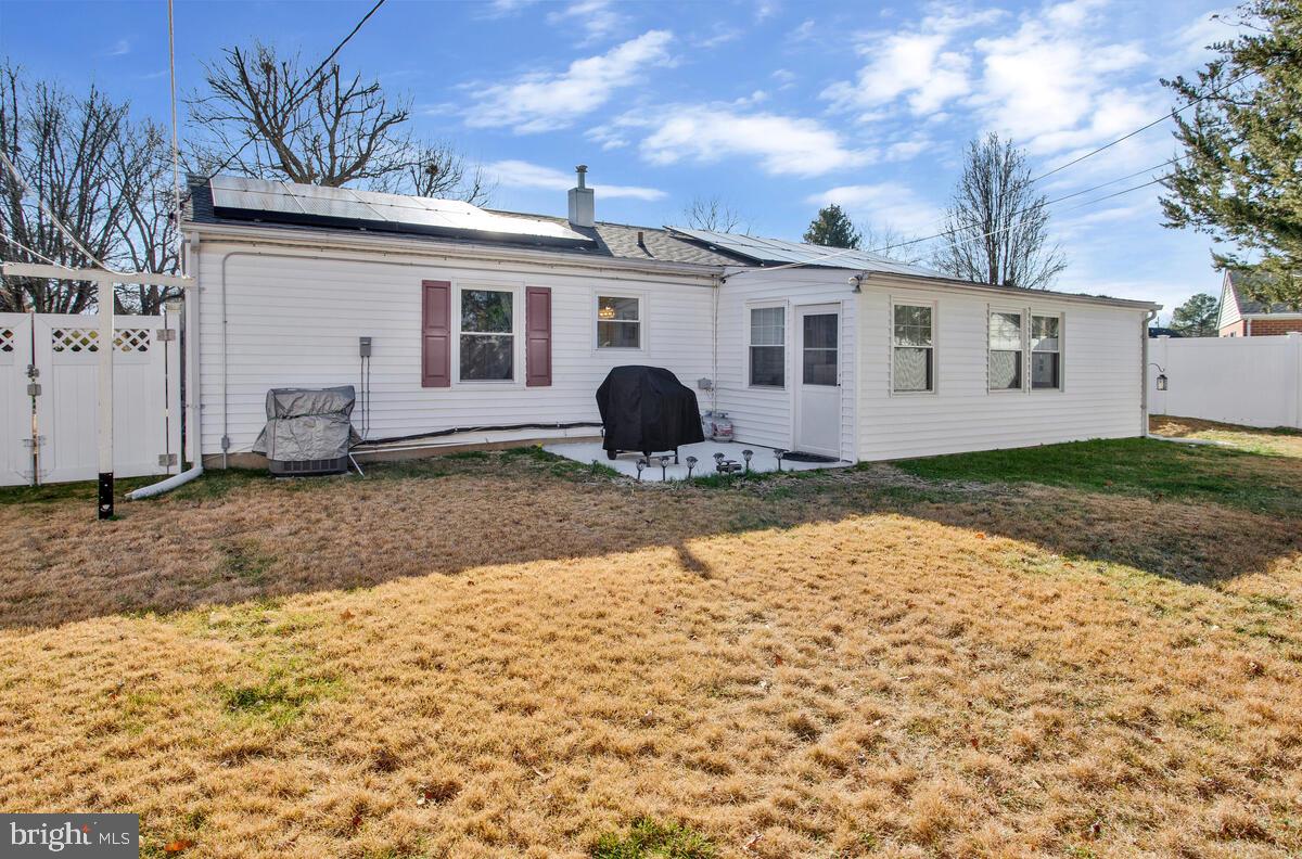 SUBURBIA - Residential