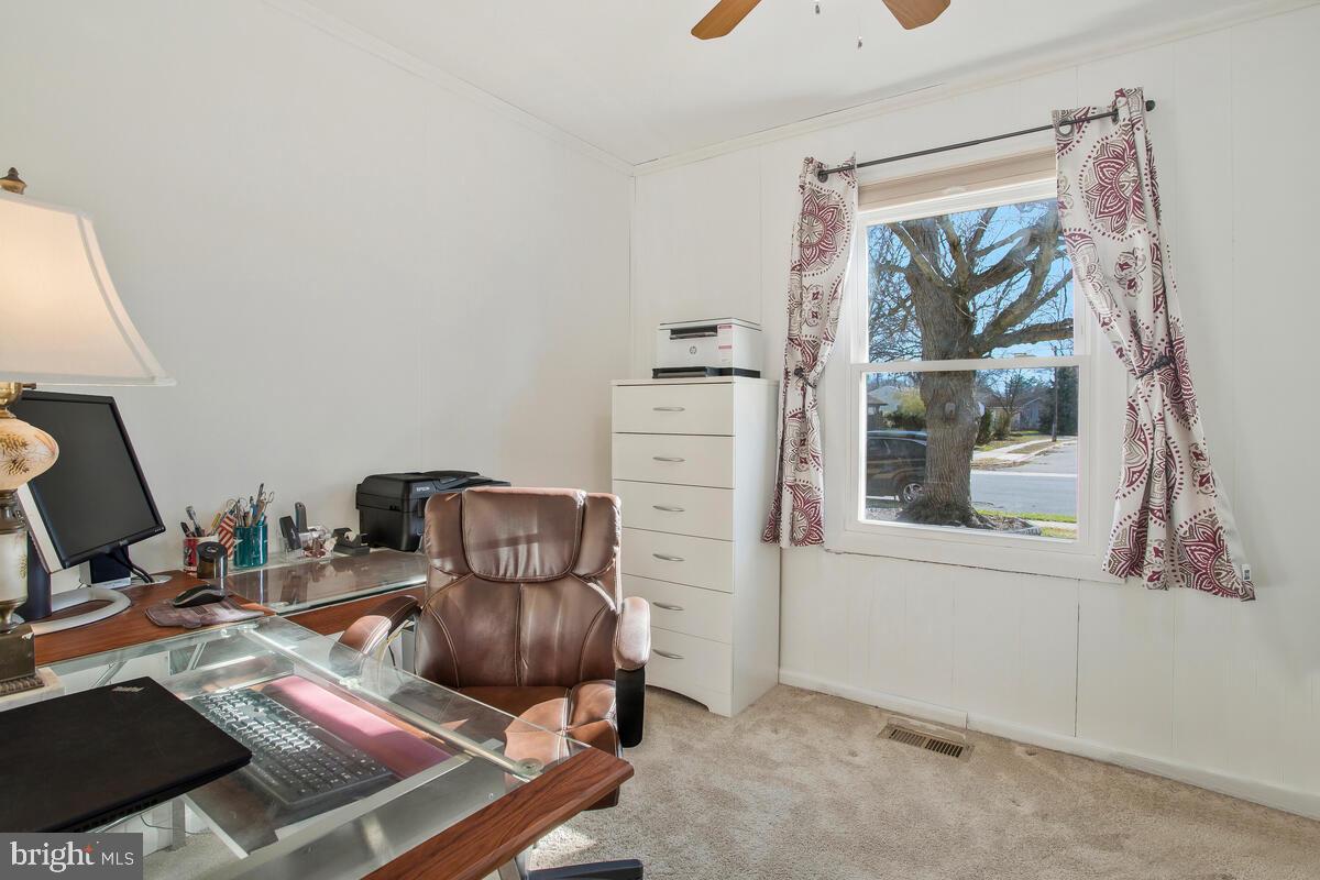 SUBURBIA - Residential