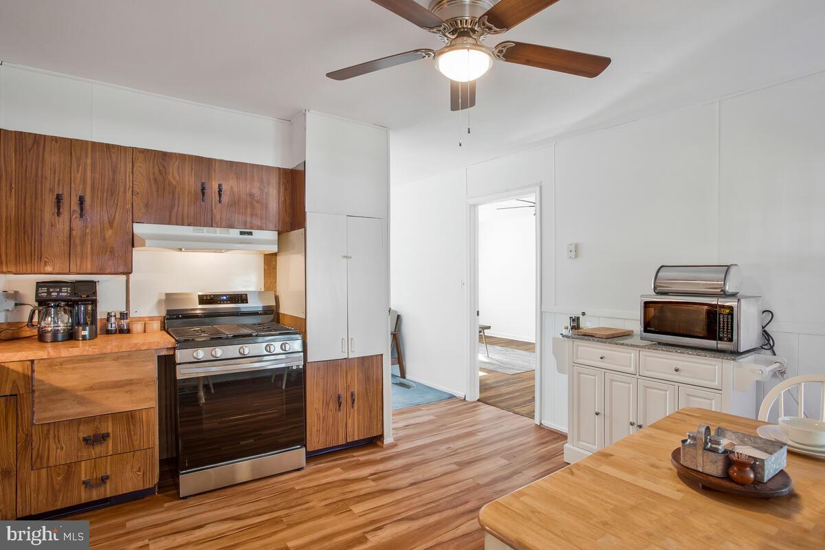 SUBURBIA - Residential