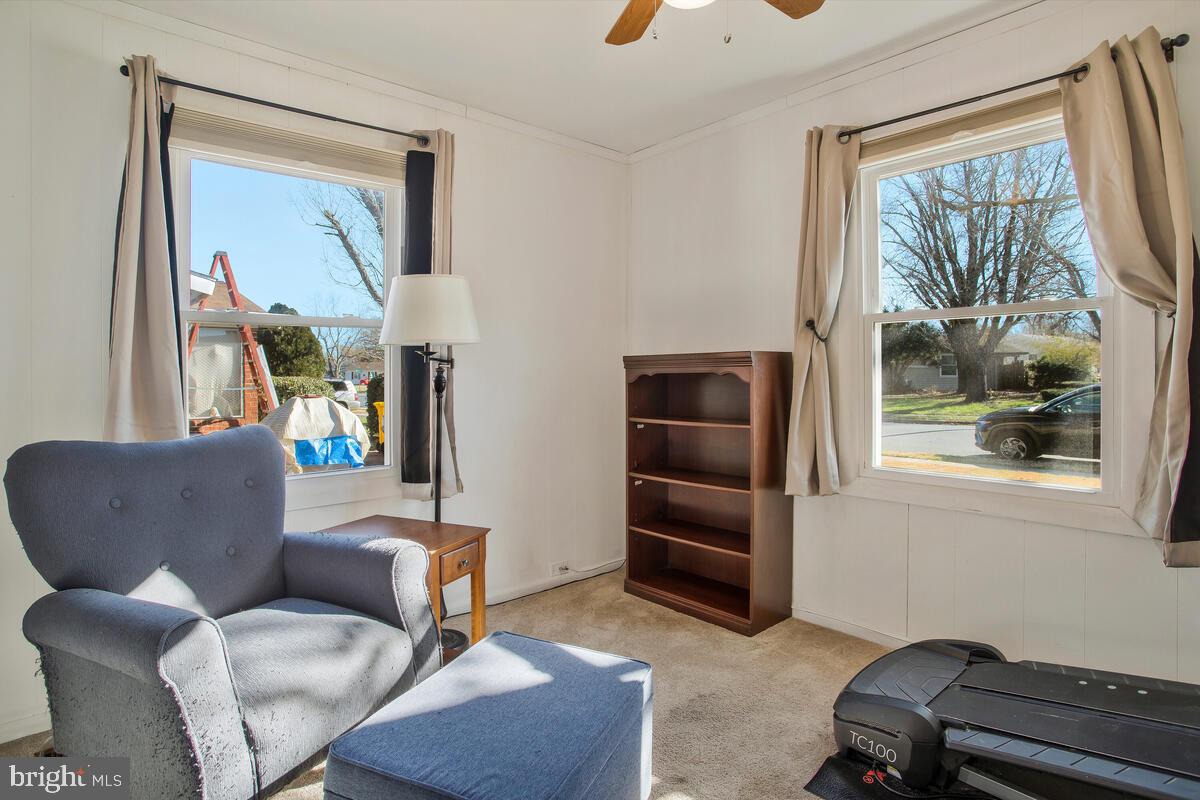 SUBURBIA - Residential