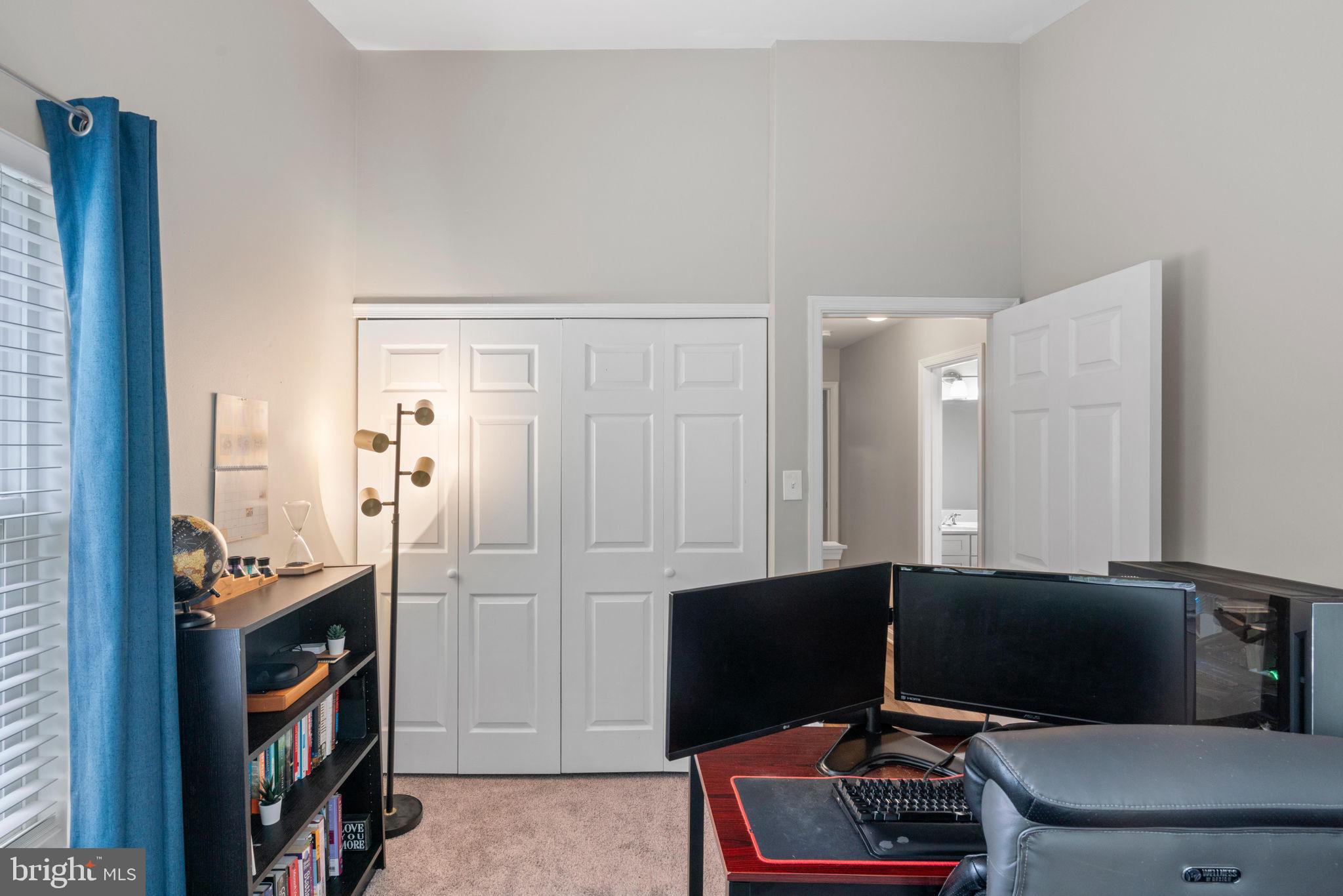 MONTCLAIR - Residential