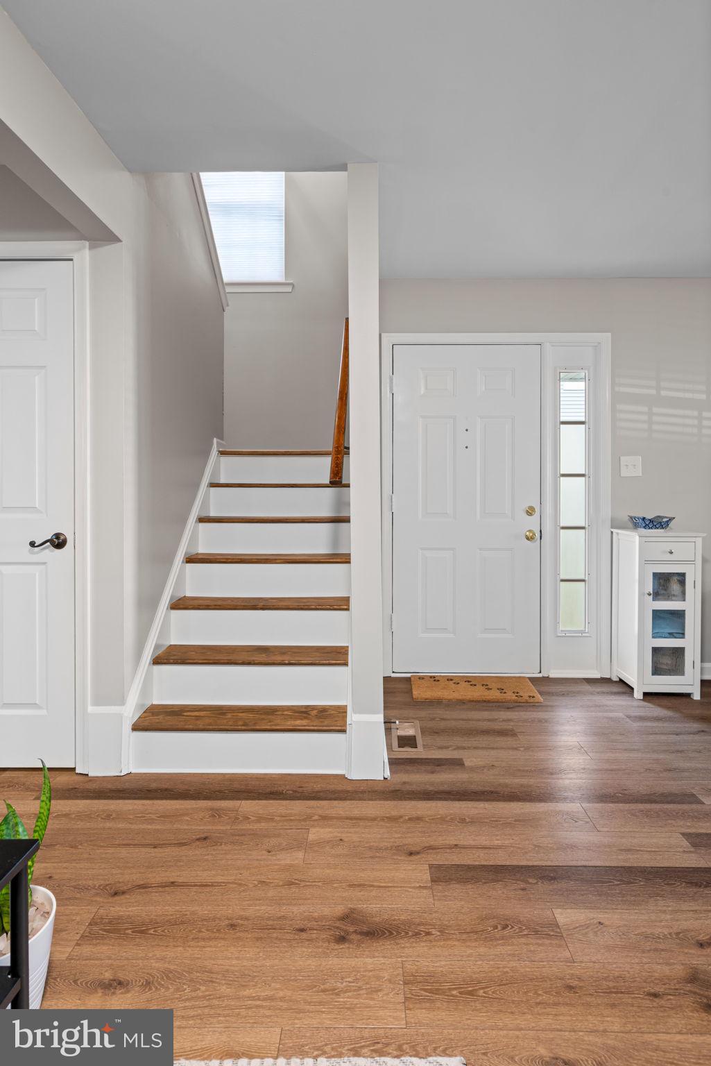 MONTCLAIR - Residential