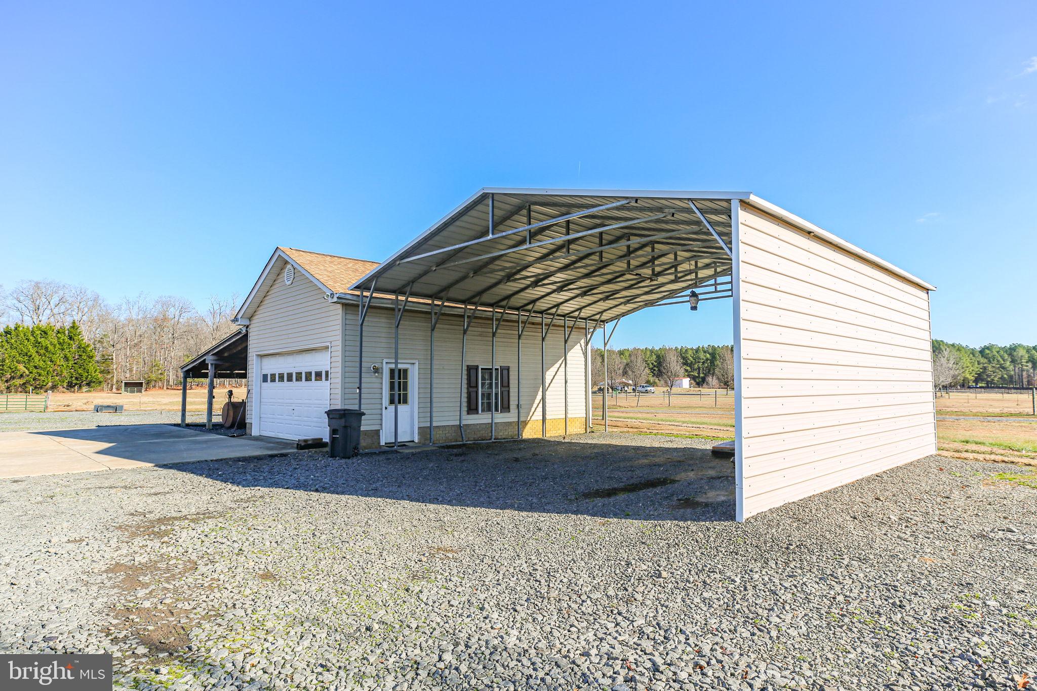 DEEPWOOD ESTATES - Residential