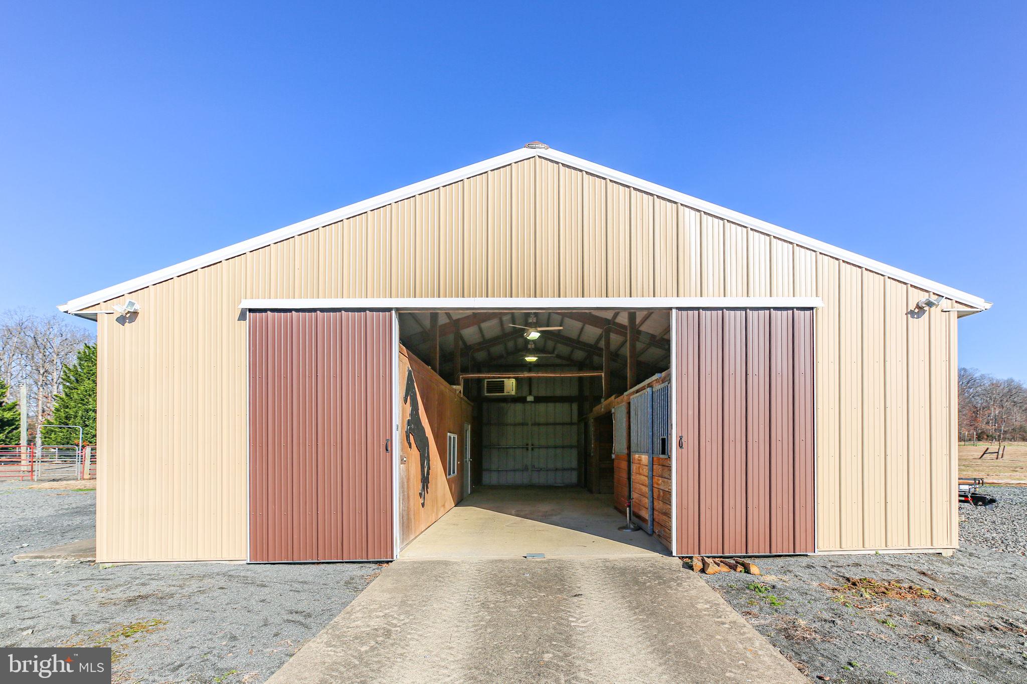 DEEPWOOD ESTATES - Residential