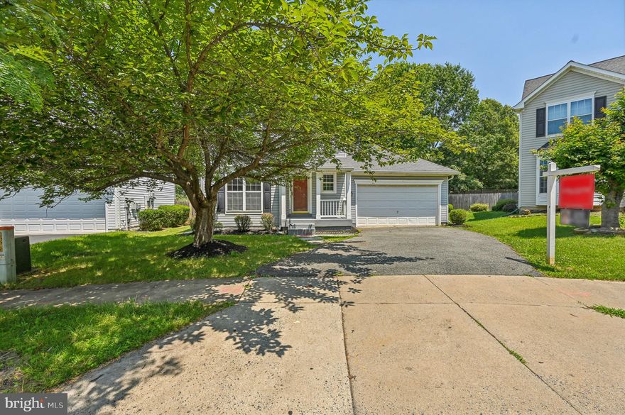 Totally Remodeled Renovated Gorgeous single family house with top schools! All levels with new wood floore.
Futures, 4 bedrooms, 3.5 baths w/ fully finished basement w/ bedroom, full bath, living room, huge laundry room w/ extra storage, 2 mirror long  closets, sink,  newer washer & dryers.
Exterior fully fenced w/ separate storage, double door gate.
Ower size 2 attached garage  with shelves and door  to inside.
Property just painted. Yearly Income 130K. to qualify. Credit score must be 700+
HOC  Applicants Welcome
Rental Application Site: Longandfoster.com
LONGANDFOSTER.com