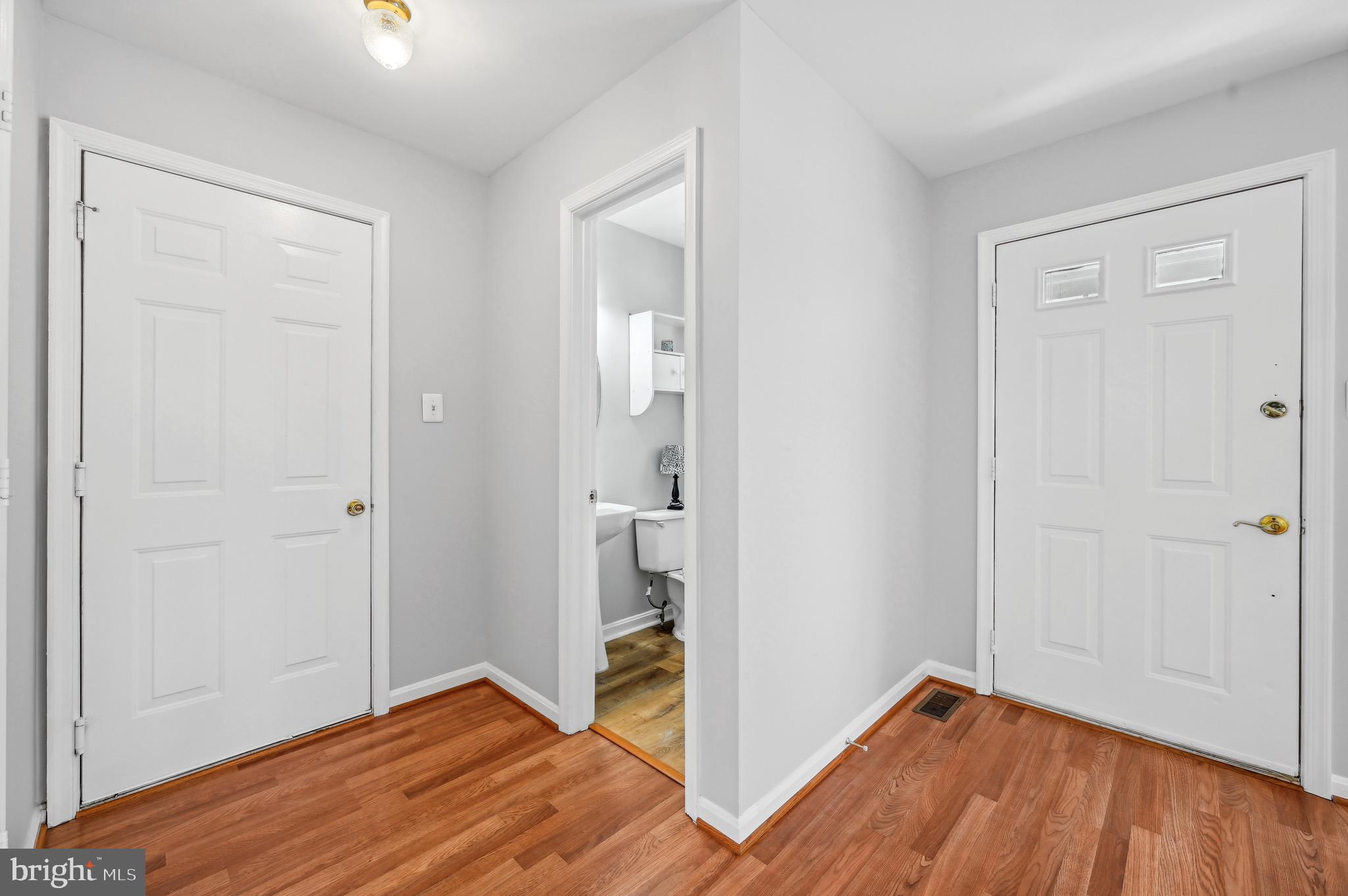 MILESTONE - Residential Lease