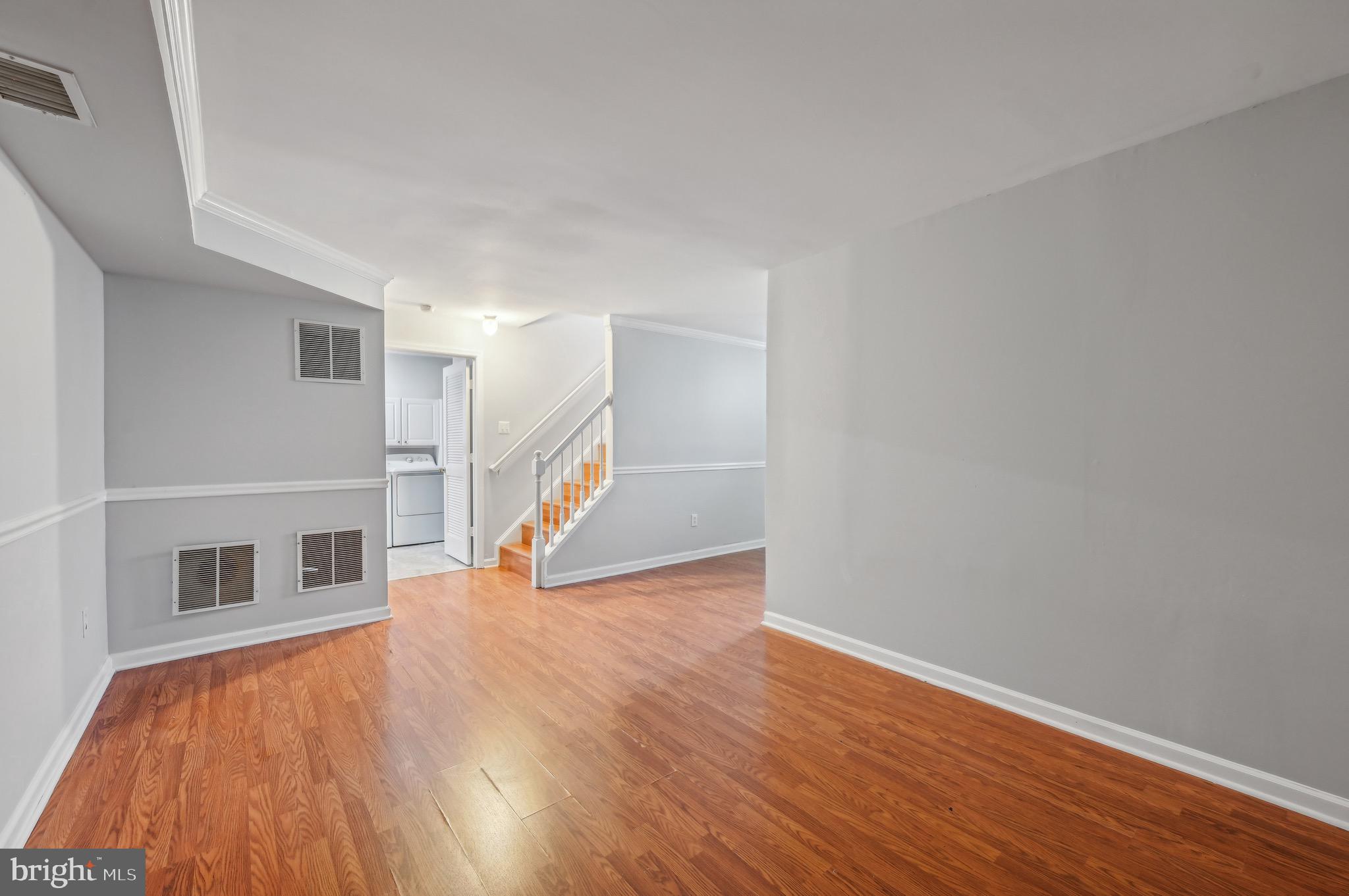 MILESTONE - Residential Lease