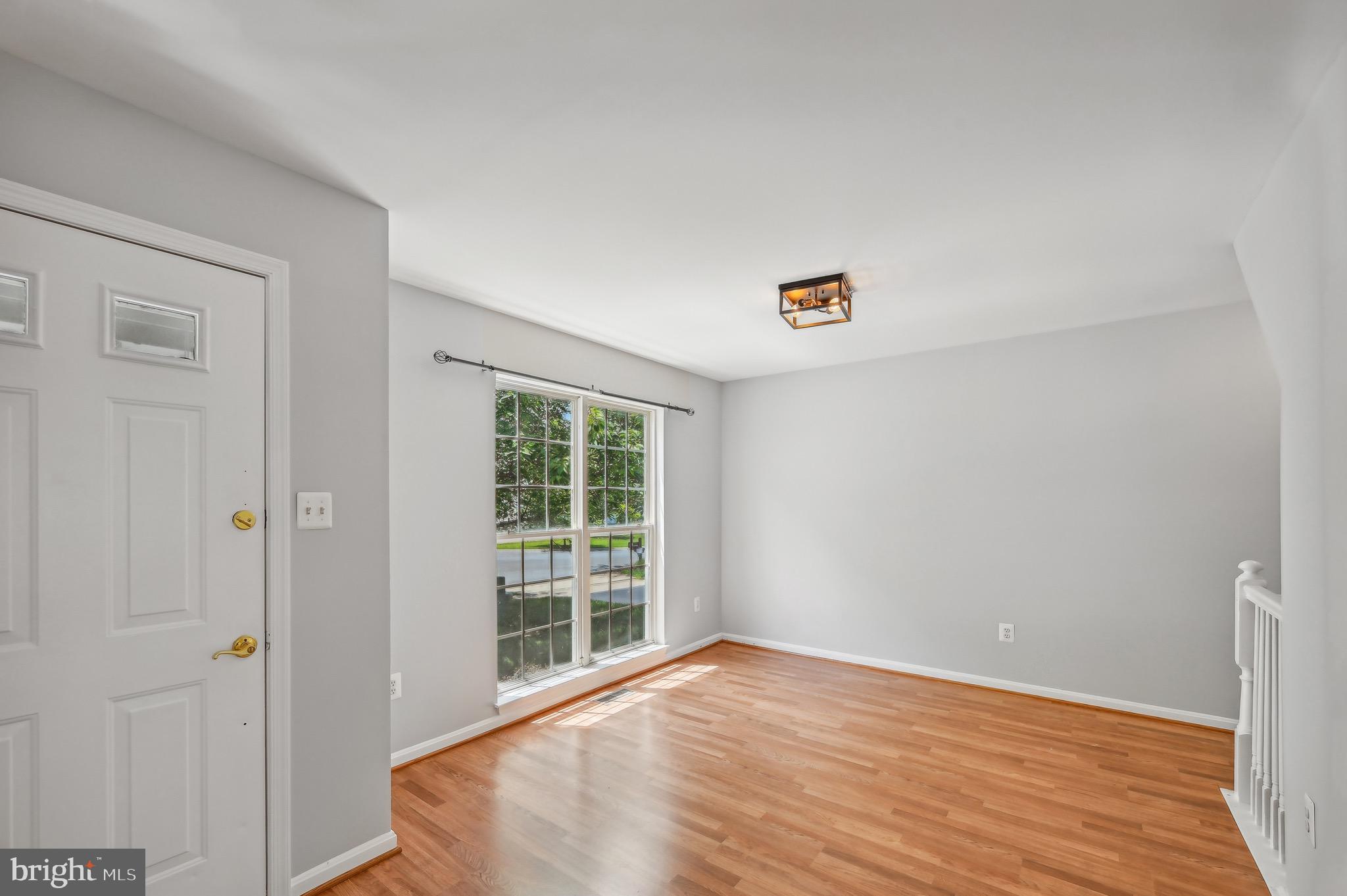 MILESTONE - Residential Lease