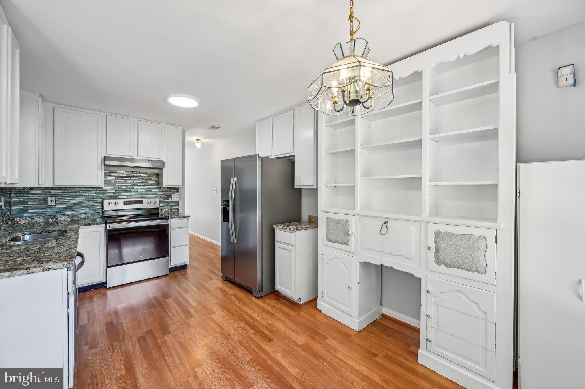 MILESTONE - Residential Lease