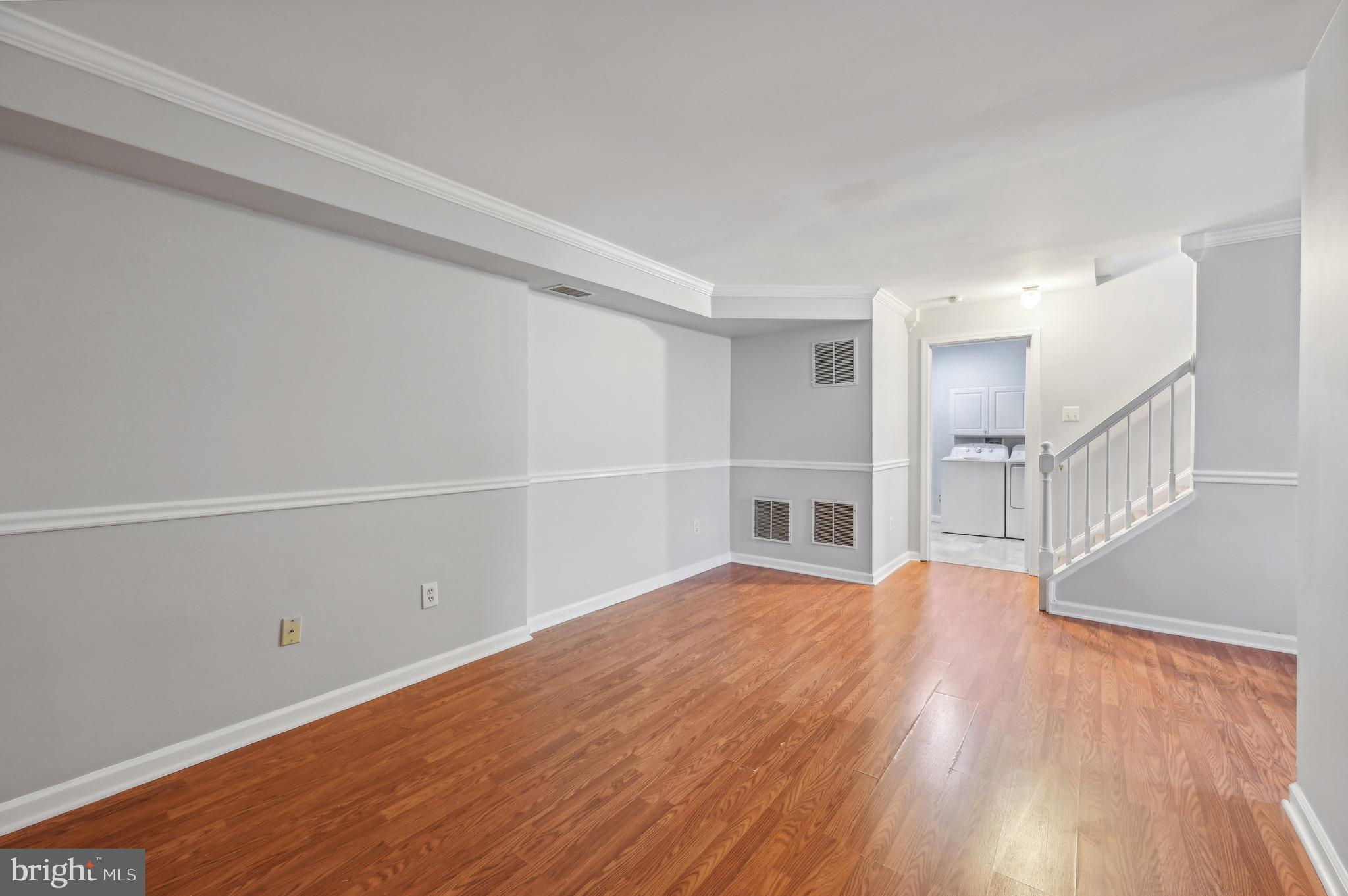 MILESTONE - Residential Lease