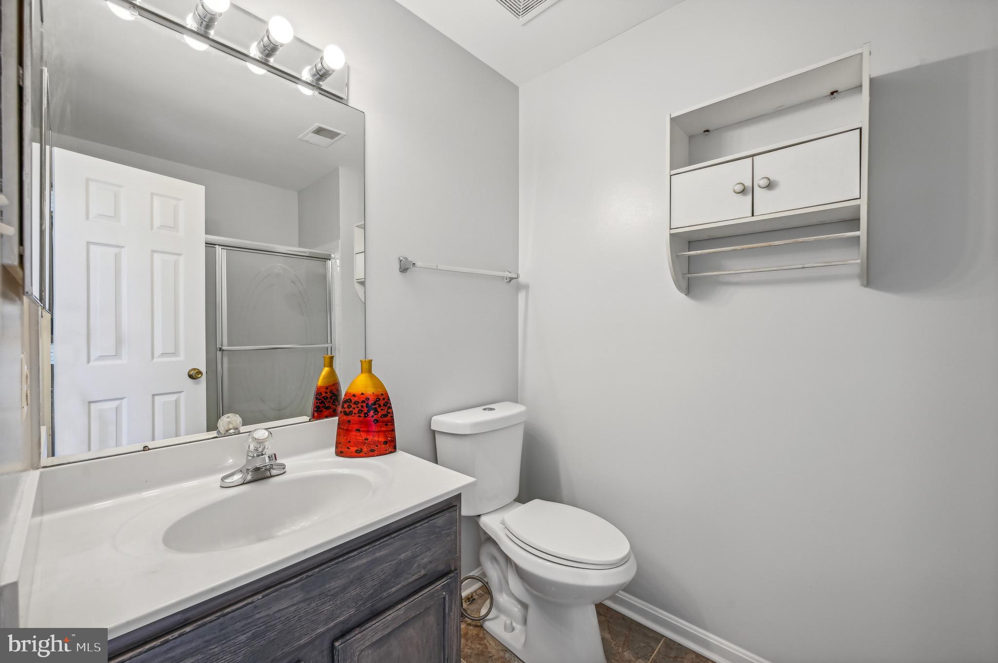 MILESTONE - Residential Lease