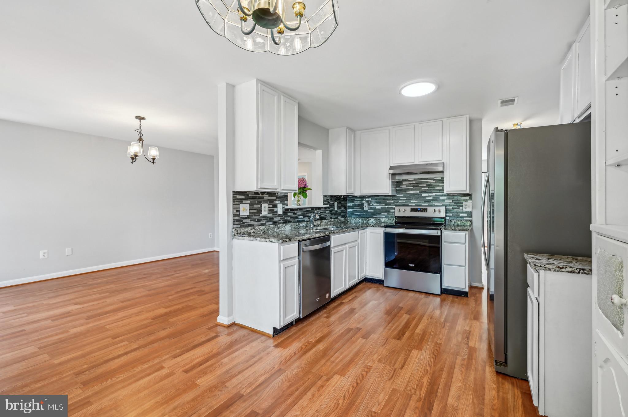 MILESTONE - Residential Lease