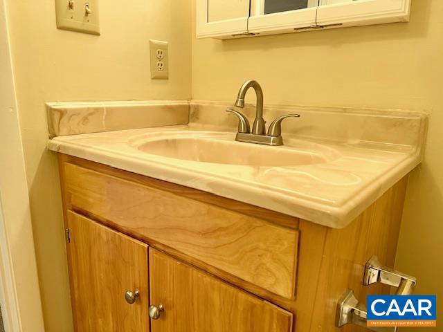 UNKNOWN - Residential Lease