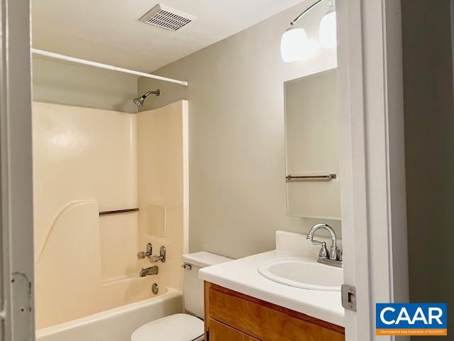 UNKNOWN - Residential Lease