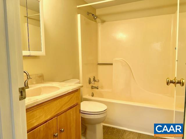 UNKNOWN - Residential Lease