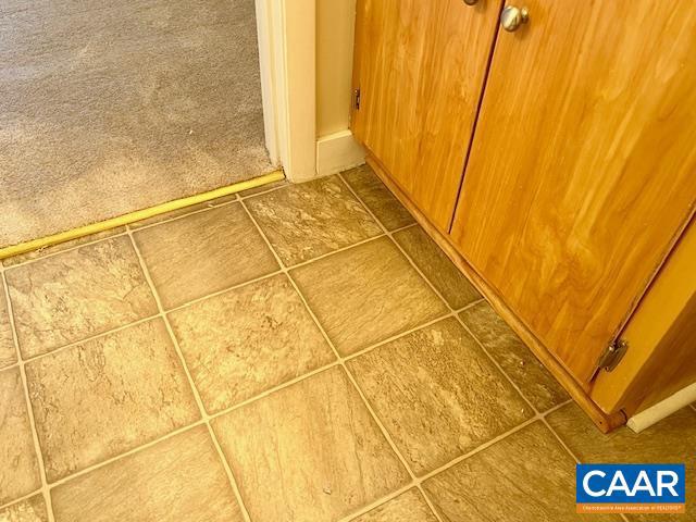 UNKNOWN - Residential Lease