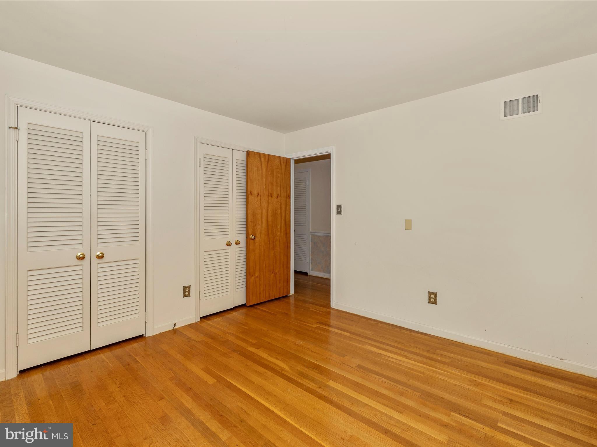 ANCIENT OAK - Residential