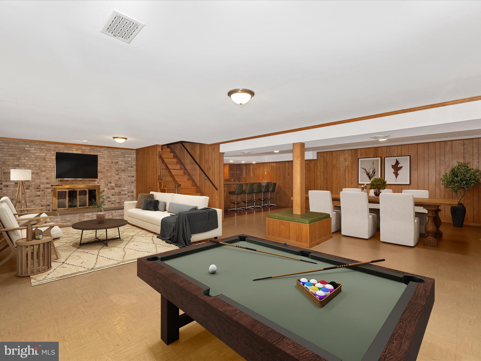 ANCIENT OAK - Residential