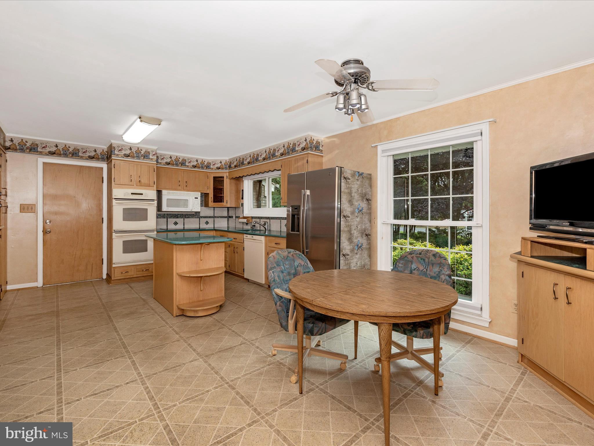 ANCIENT OAK - Residential