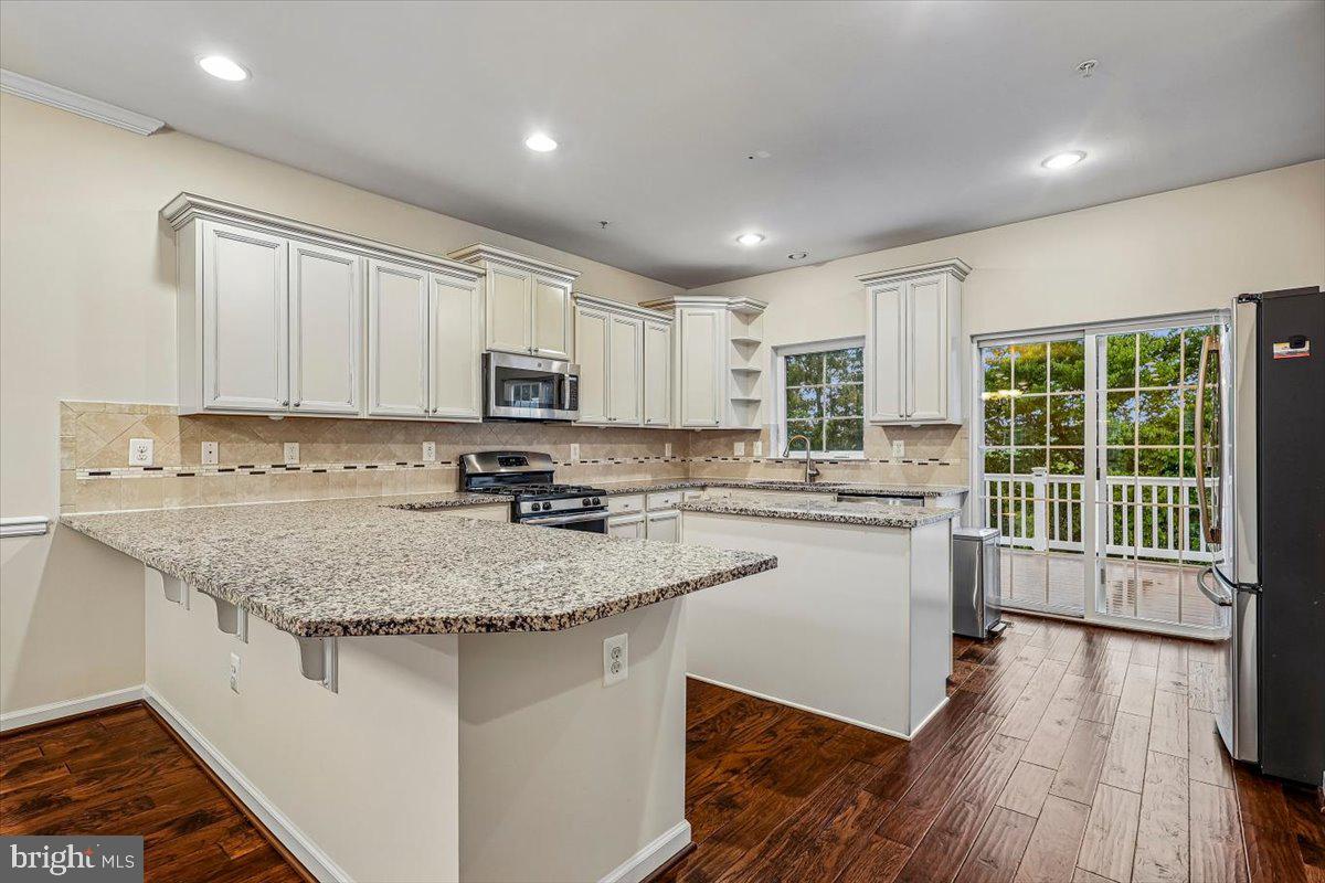 1004 RED CLOVER ROAD