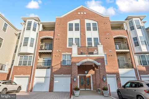 8615 WANDERING FOX TRAIL 401 ODENTON MD 21113