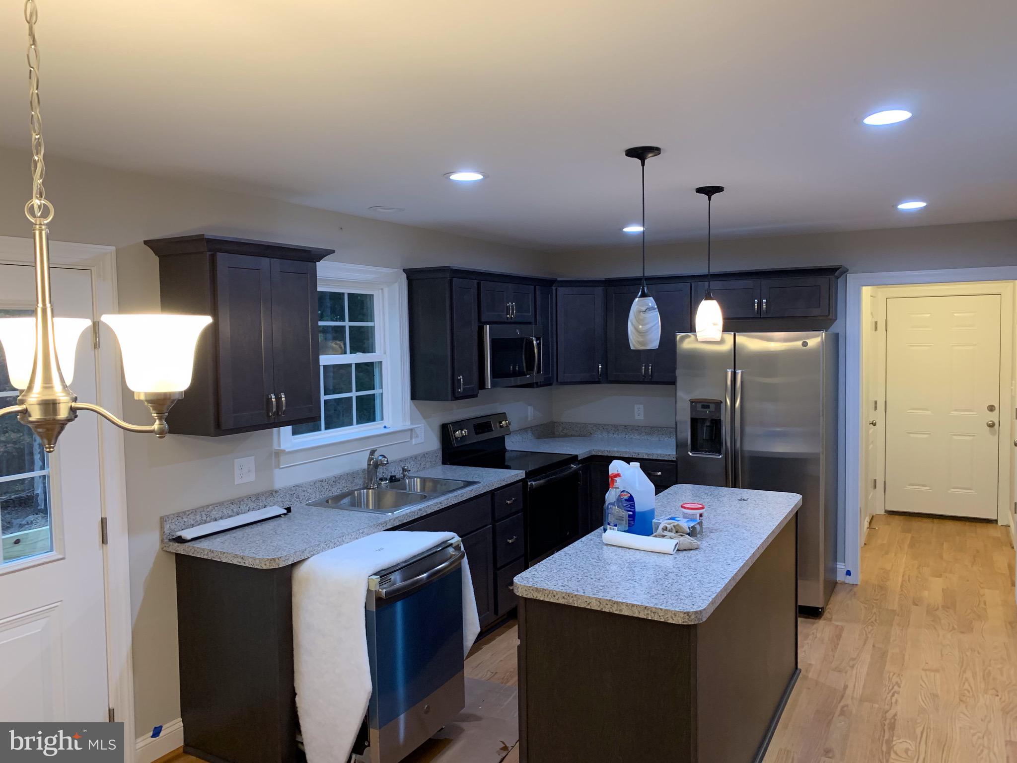 SHAWNEELAND - Residential