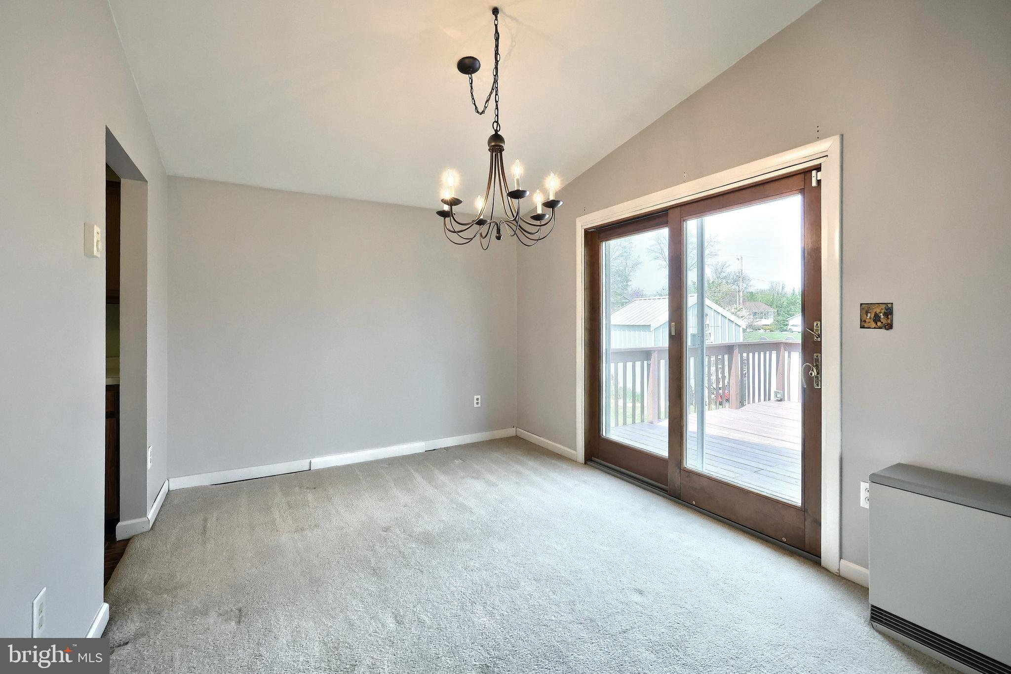 LAKE MEADE - Residential